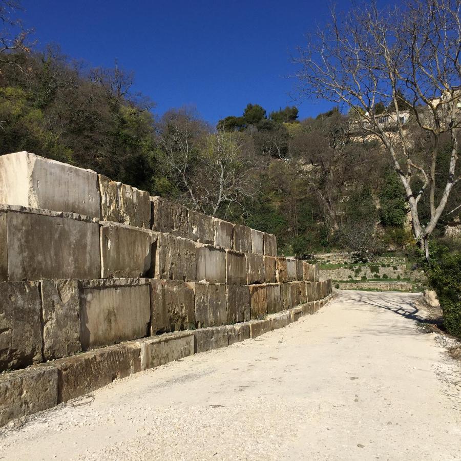Les De La Fontaine Ferienhaus Lacoste (Vaucluse)